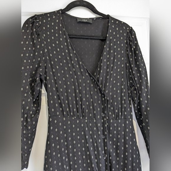 Able Lena Wrap Over Dress Size M - Picture 11 of 12